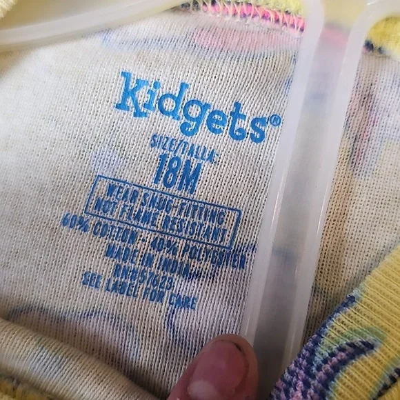 E Two piece Pj's size 18 Months of age - Picture 2 of 6